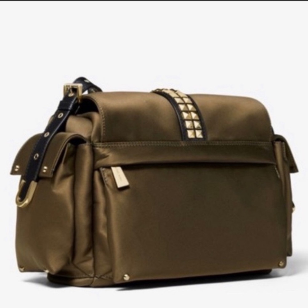 New MK 🍁 olive/ black gold studd large crossbody - Picture 7 of 7